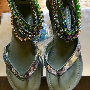 ZIGIgirl Femme Multi-Color Beaded Ankle Bracelet Army Sequin Sandals--Size 7.5 M